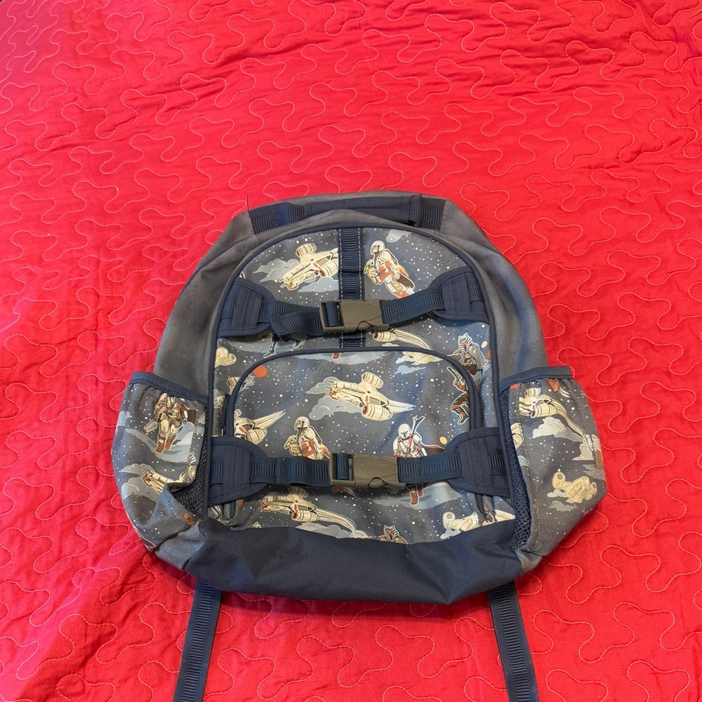 Mackenzie Star Wars™ The Mandalorian™ Glow-in-the-Dark Backpack